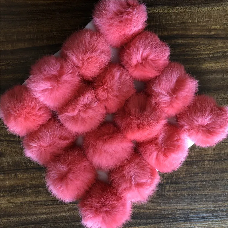 Fluffy 8cm rabbit fur ball natural fur pom poms for Beanie hat