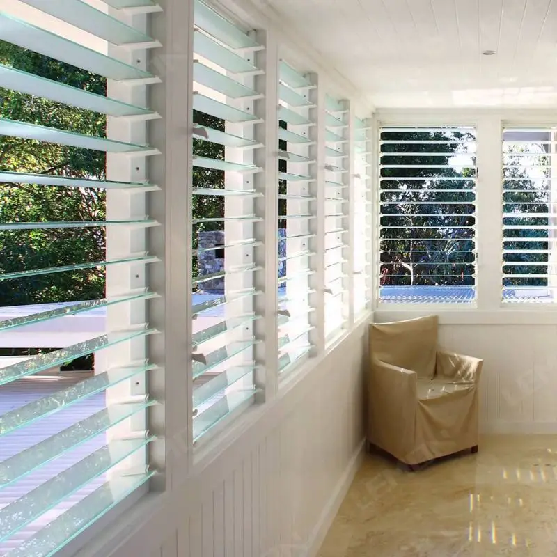 Seaside Villa Modern Design Water Proof  Glass Blades Louver Window Aluminum Louvre Windows With Screen