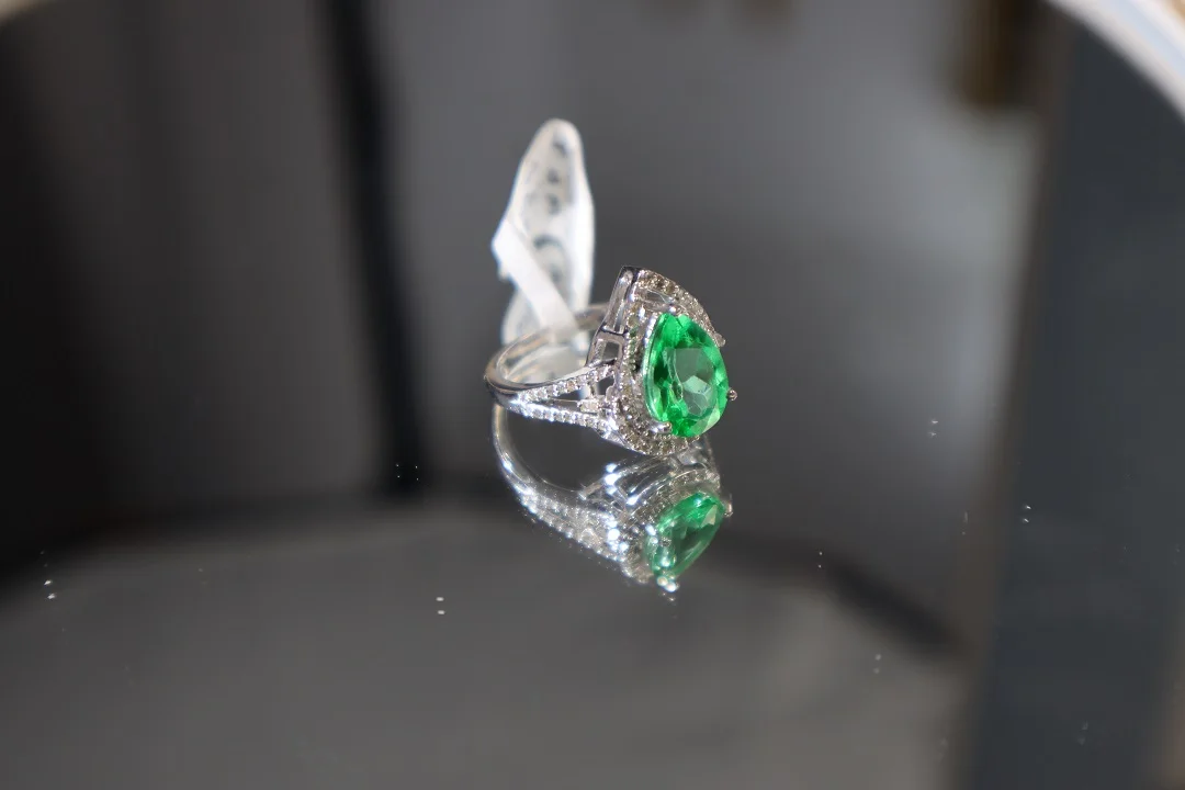 Exquisite daily Garnet Rings Wedding Promise Vintage and Diamond Rings with Sterling Silver enamel setting