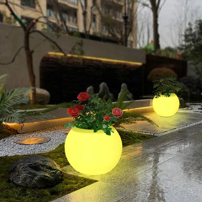 illuminated outdoor planter pots ip 65 pe plastic light up garden pots planters