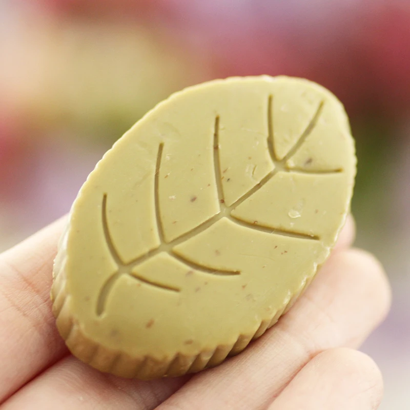 Wholesale/Custom Natural No Chemistry Verbal Leaf shape Mini Hand and Bathing Soaps