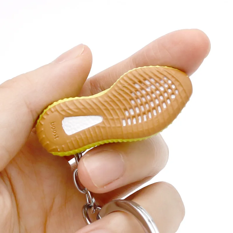 High quality fashion keychain 1:6 Mini shoes Keychain for 3D mini sneakers key chain for yeezy 350