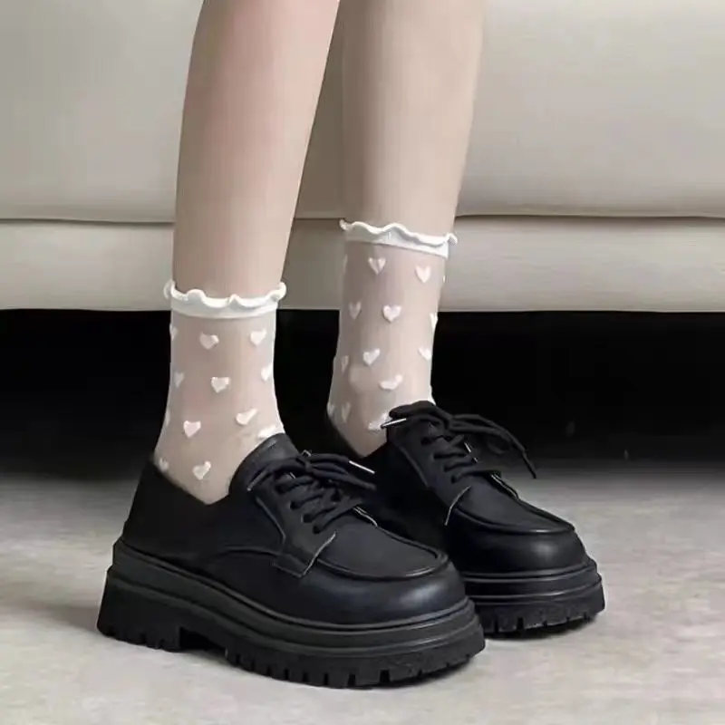 Wholesale Summer Nylon Sweat-Absorbent Joker Ice Silk Black And White Crew Socks For Women
