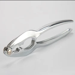 Wholesale Top Quality Save Labour Quick Nut Crackers,Clamp Nut , Nut Opener. Walnut Crackers Zinc Alloy Metal Tools