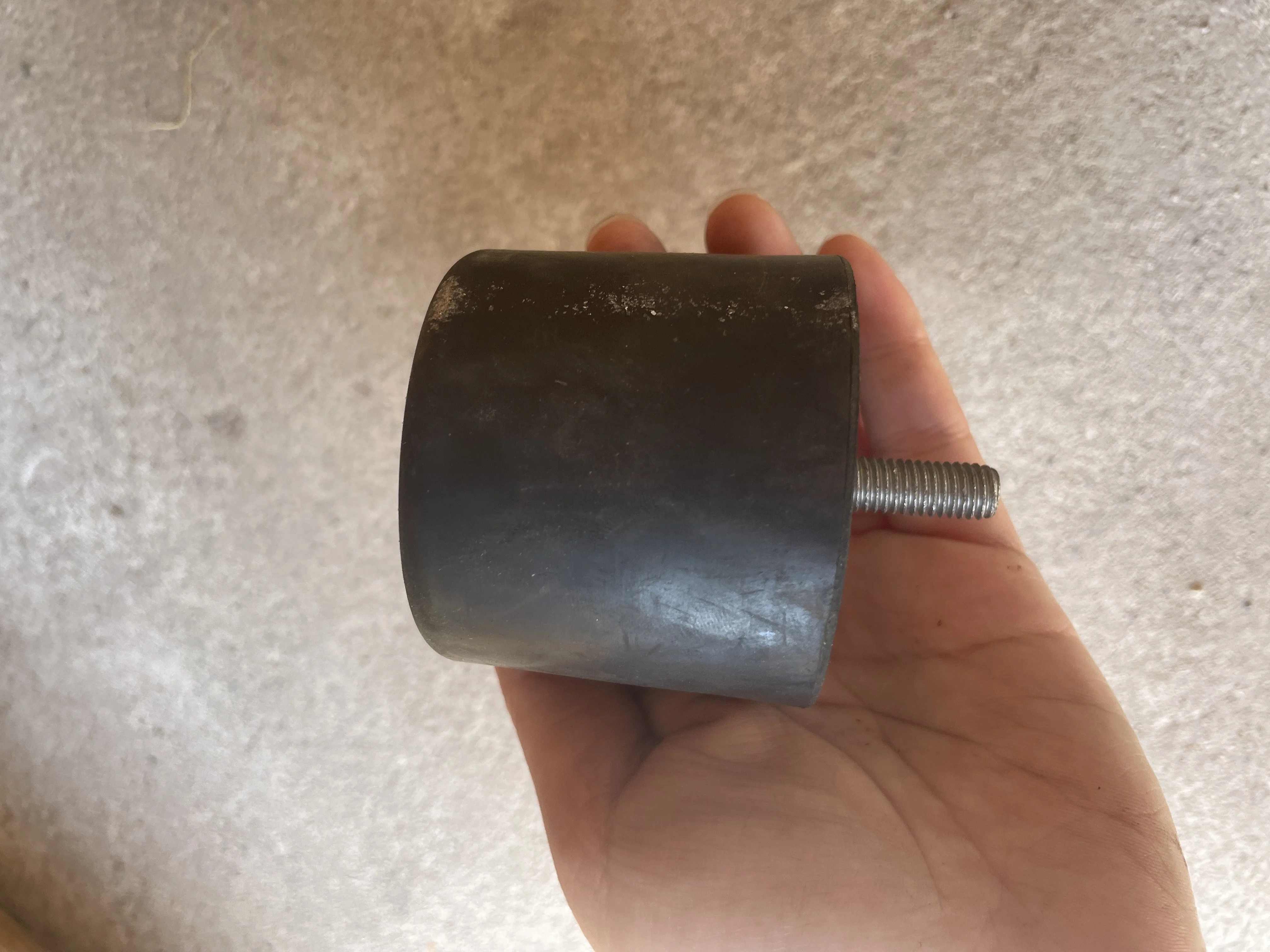 Trolley gear shaft and coupling