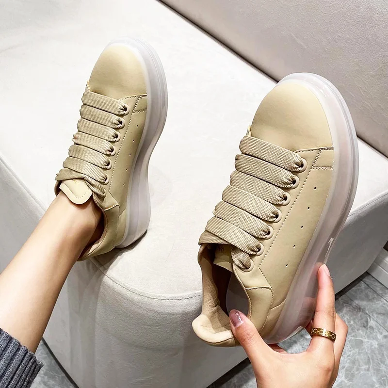  Кроссовки от производителя; Новейшие спортивные дышащие кожаные белые кроссовки на плоской подошве; Черная повседневная обувь