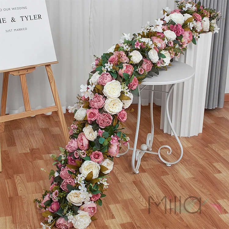 M-4 flowers table runners.png