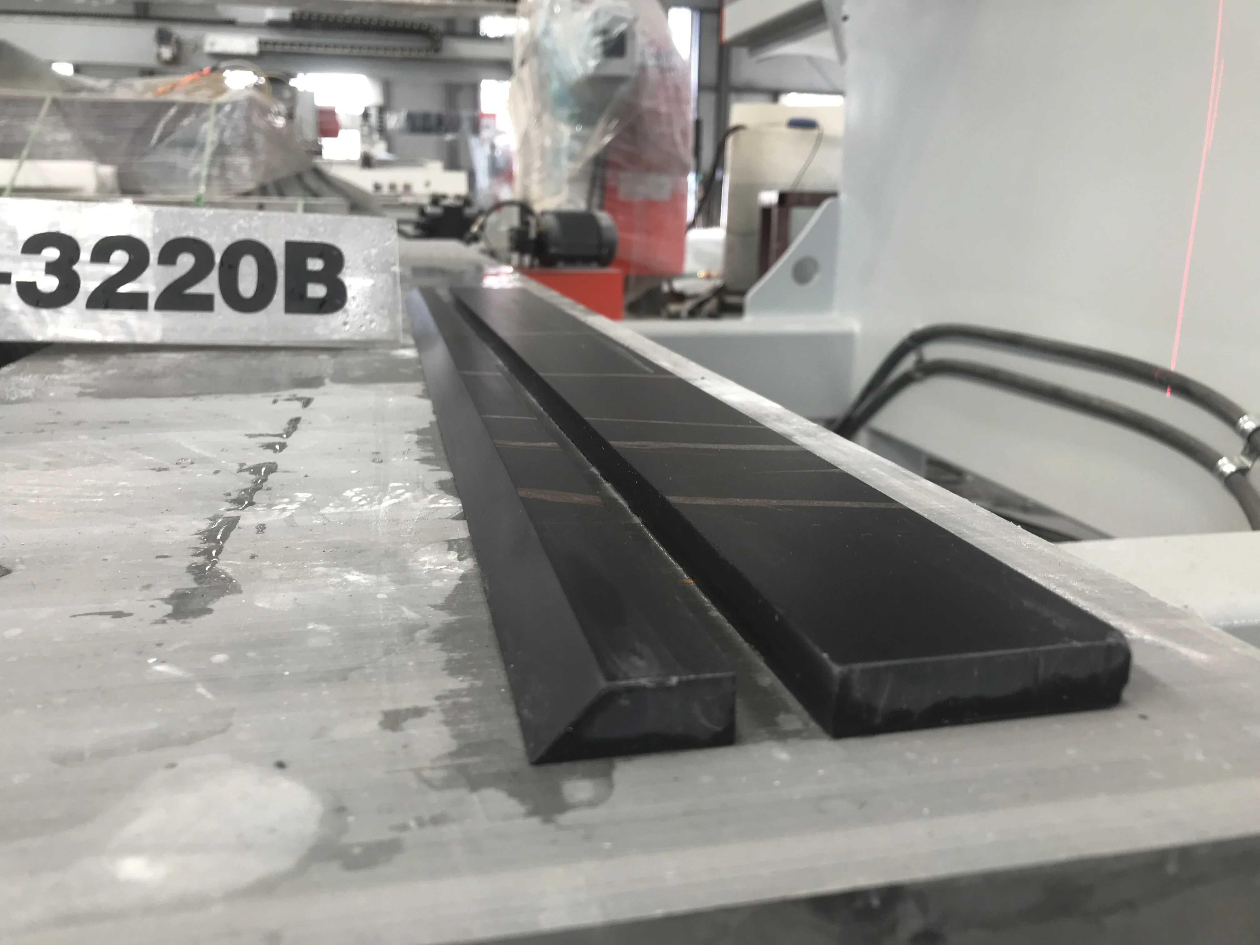 Sawmill 4 Axis Bridge saw  GQ-3220B tile cutting machine