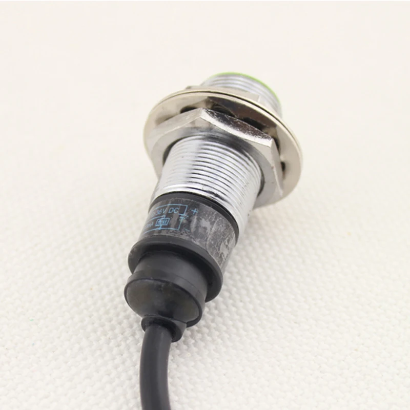 Bi5-M18-AN6X-H1141 Inductive proximity sensor M18 5mm 2/3/4-Wires PNP NPN IP67 Bi5-M18-RN6XAP6XRP6XAD4XRD4XAZ3XRZ3X-H1141