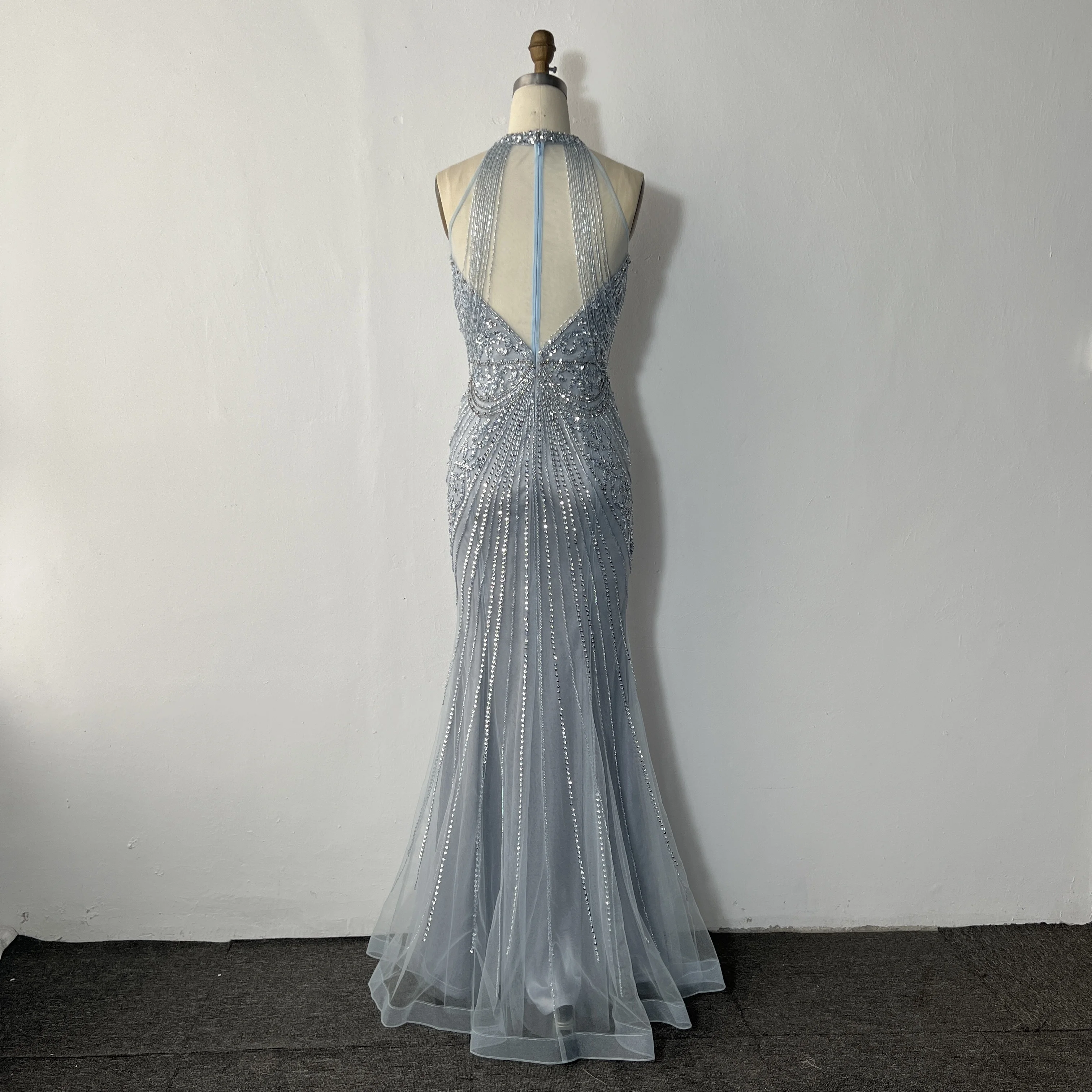 Fashion party Sexy halter neck crystal decoration Dubai dress luxury shiny slim slimming beading banquet dress