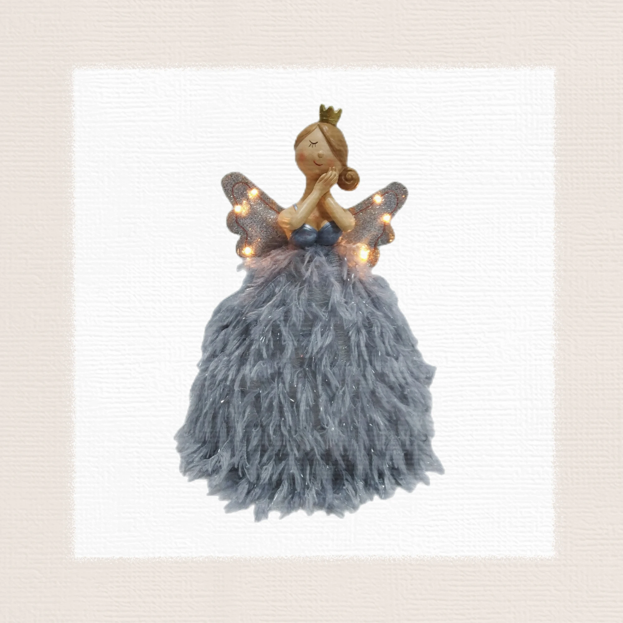 Christmas Angel Gift for Girl Resin Doll with LED Light Shining Wing and Skirts Angel Home Decoration Resin Plush Ornaments