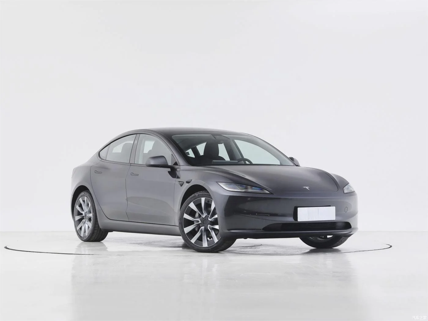 new electric car Tesla Model 3 AWD  2023 NEDC 713km China electric car