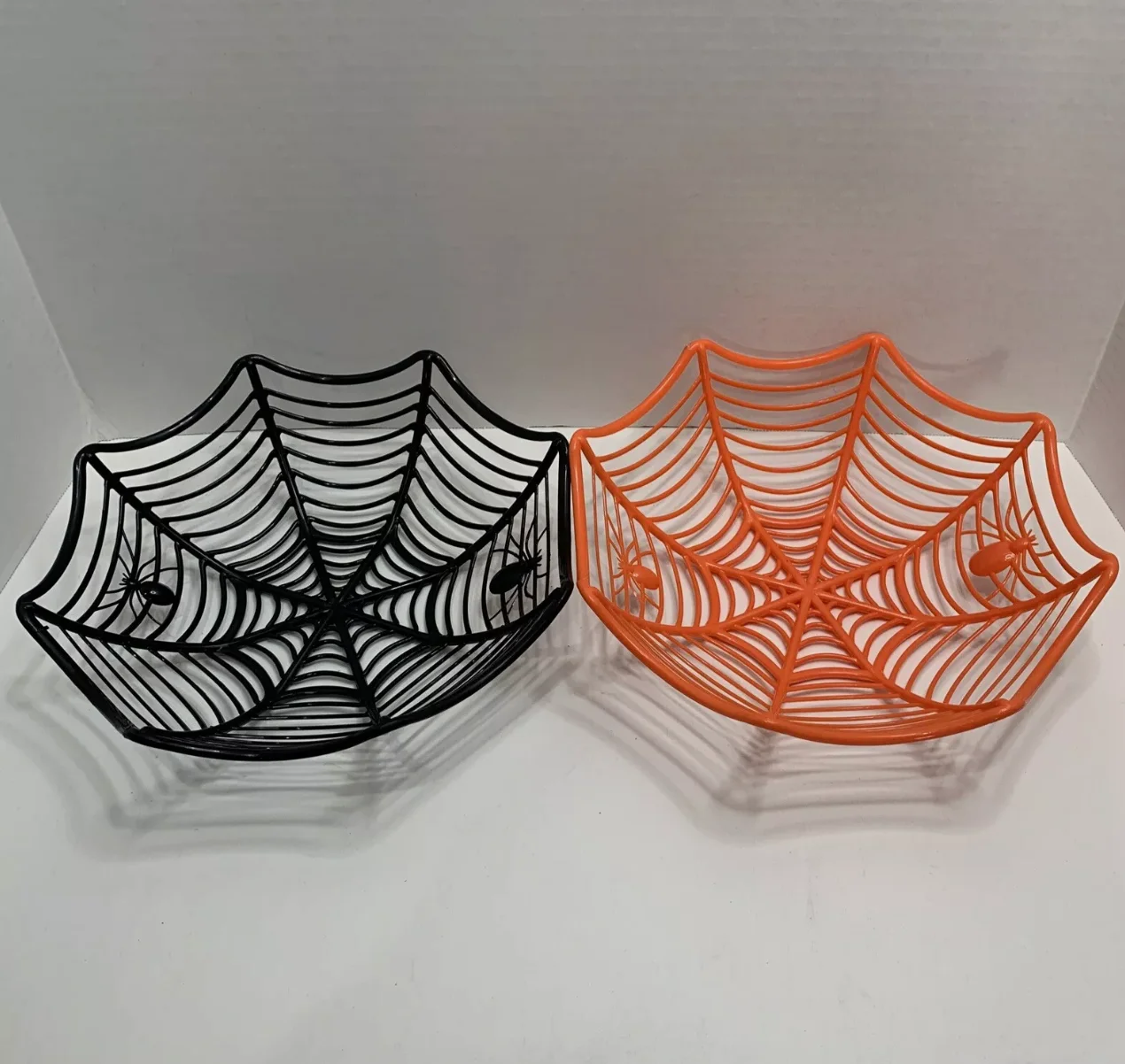 BSCI Certified Decorative Skeleton Hands for Halloween Parties Essential Party Decorations for Spooky Celebrations