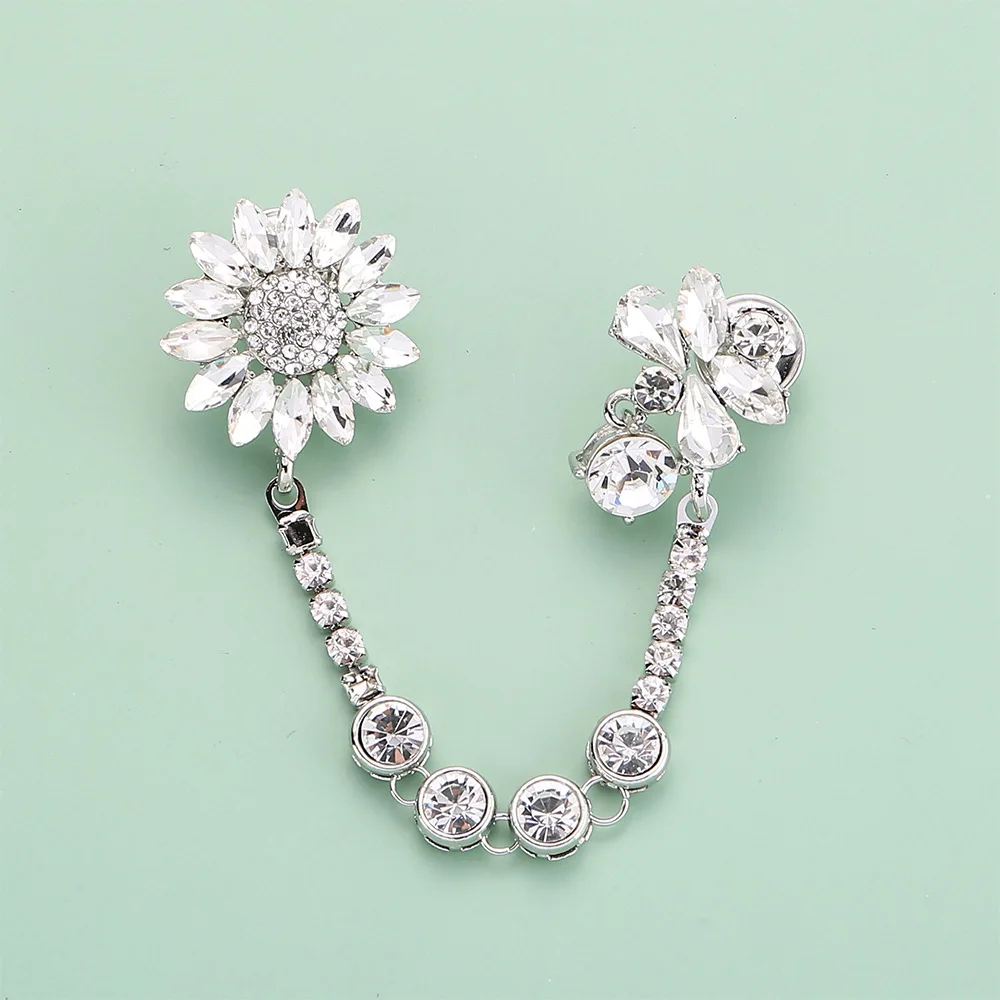 Fashion creative tulip Pearl Brooch Korean version of women bee butterfly corsage eagle anti-slip clothing accessories