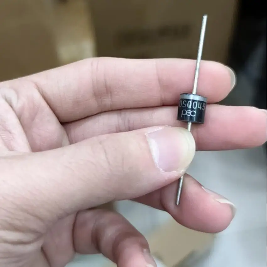 
Original New 30SQ045 R-6 30A 45V Schottky Diodes Q045 