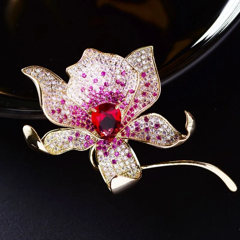 Luxury Designer Brooches Luxury Women CZ Stone Brooch Crystal Zircon Flower Brooch For Women