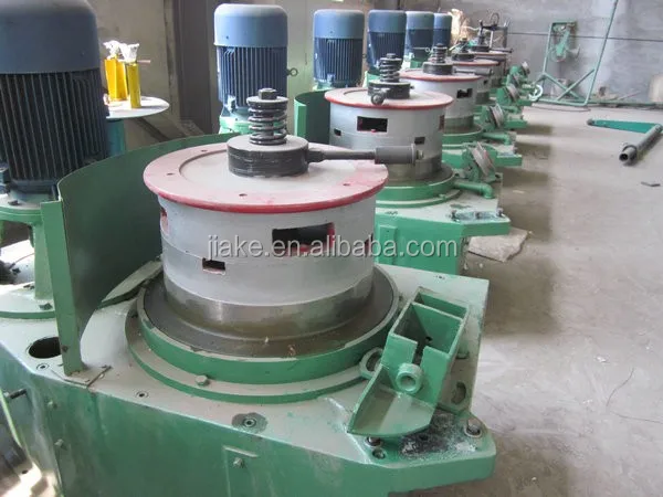 Automatic pully type wire drawing machine