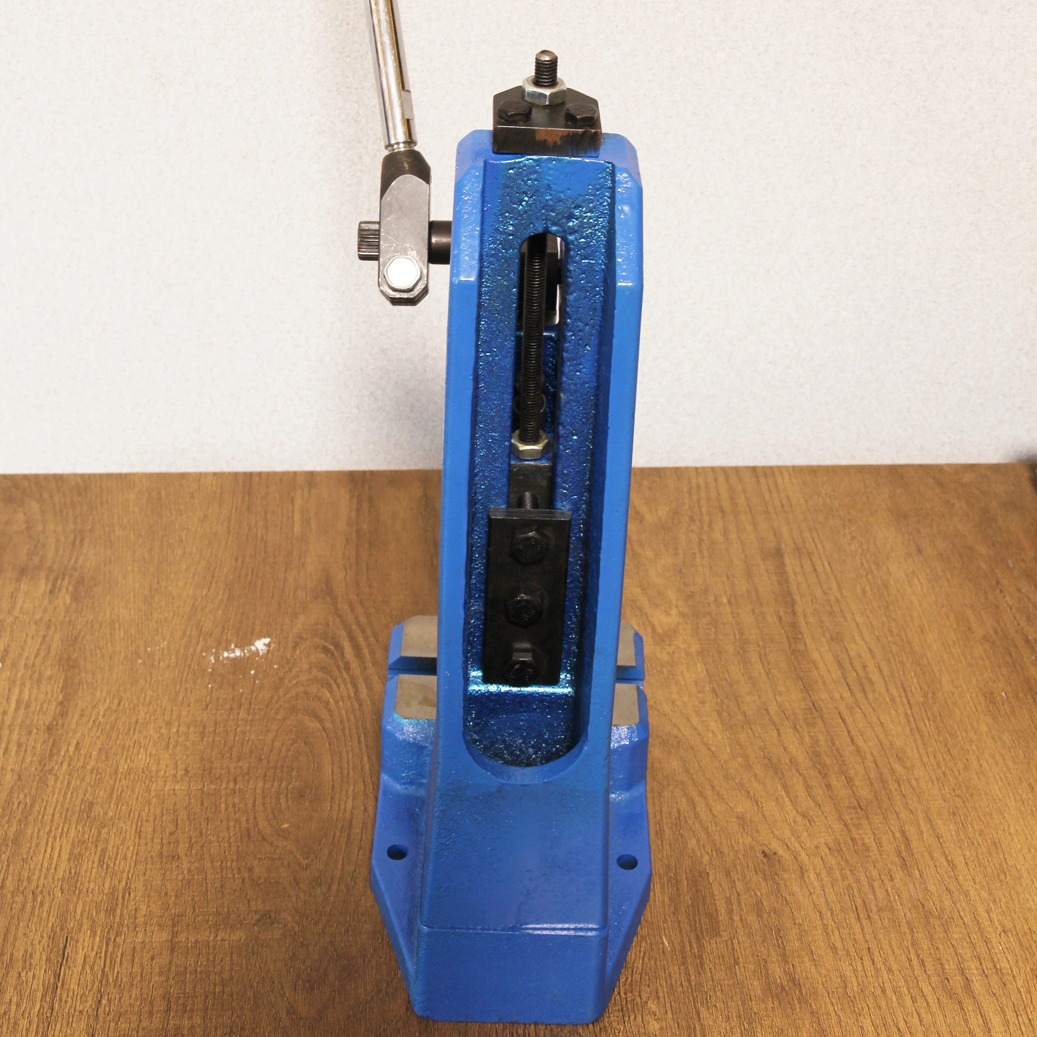 Laboratory Manual Hand Press Punching Machine for Coin Cell Electrode Cutting