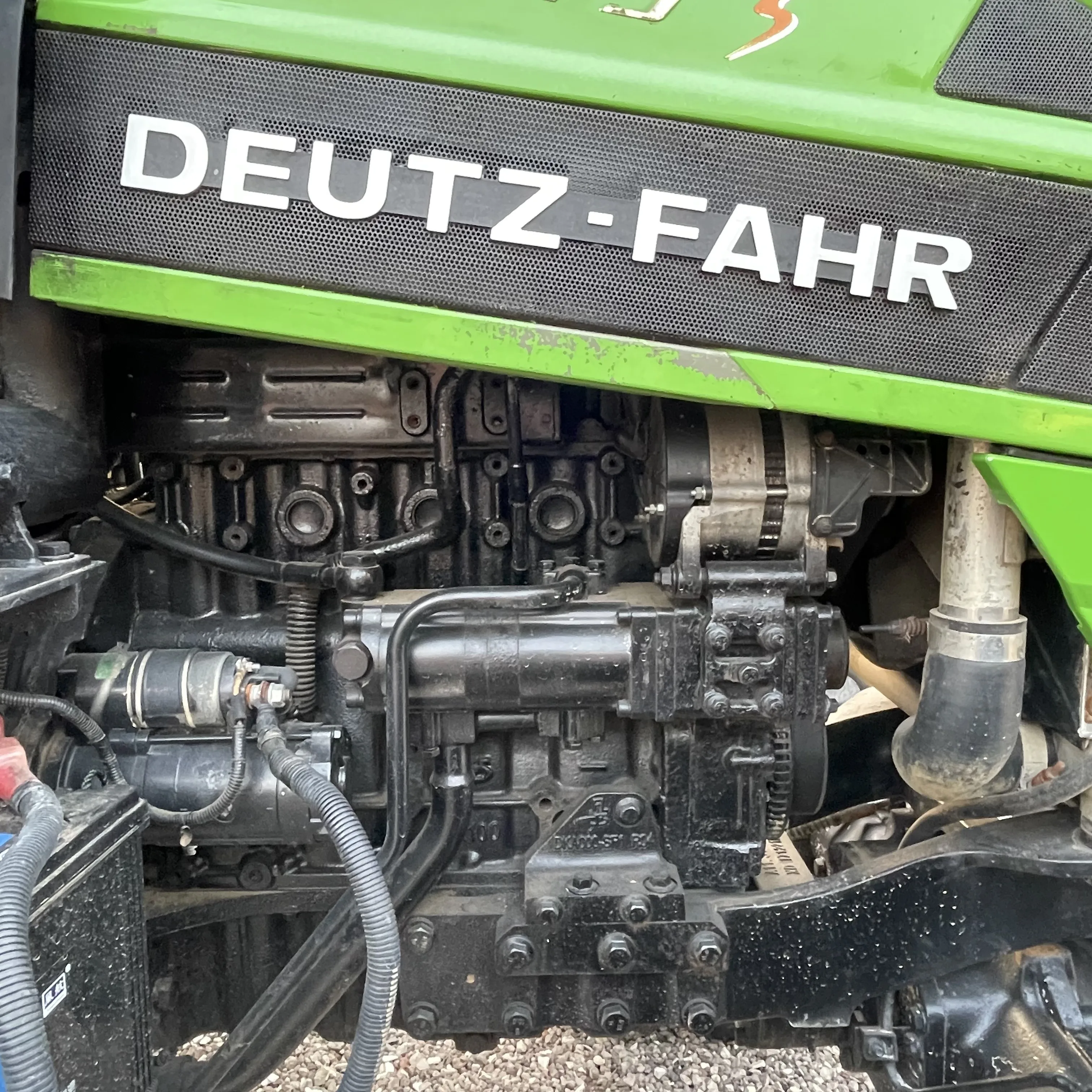100 Hp Deutz Fahr Used Farm Tractor With Paddy Tires