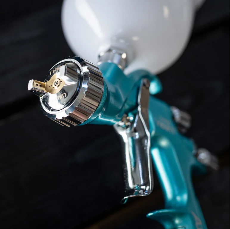 NOVA 1 Original Auarita Spray Gun LVMP Nozzle 1.3mm Gravity Feed Blue 600ml for car