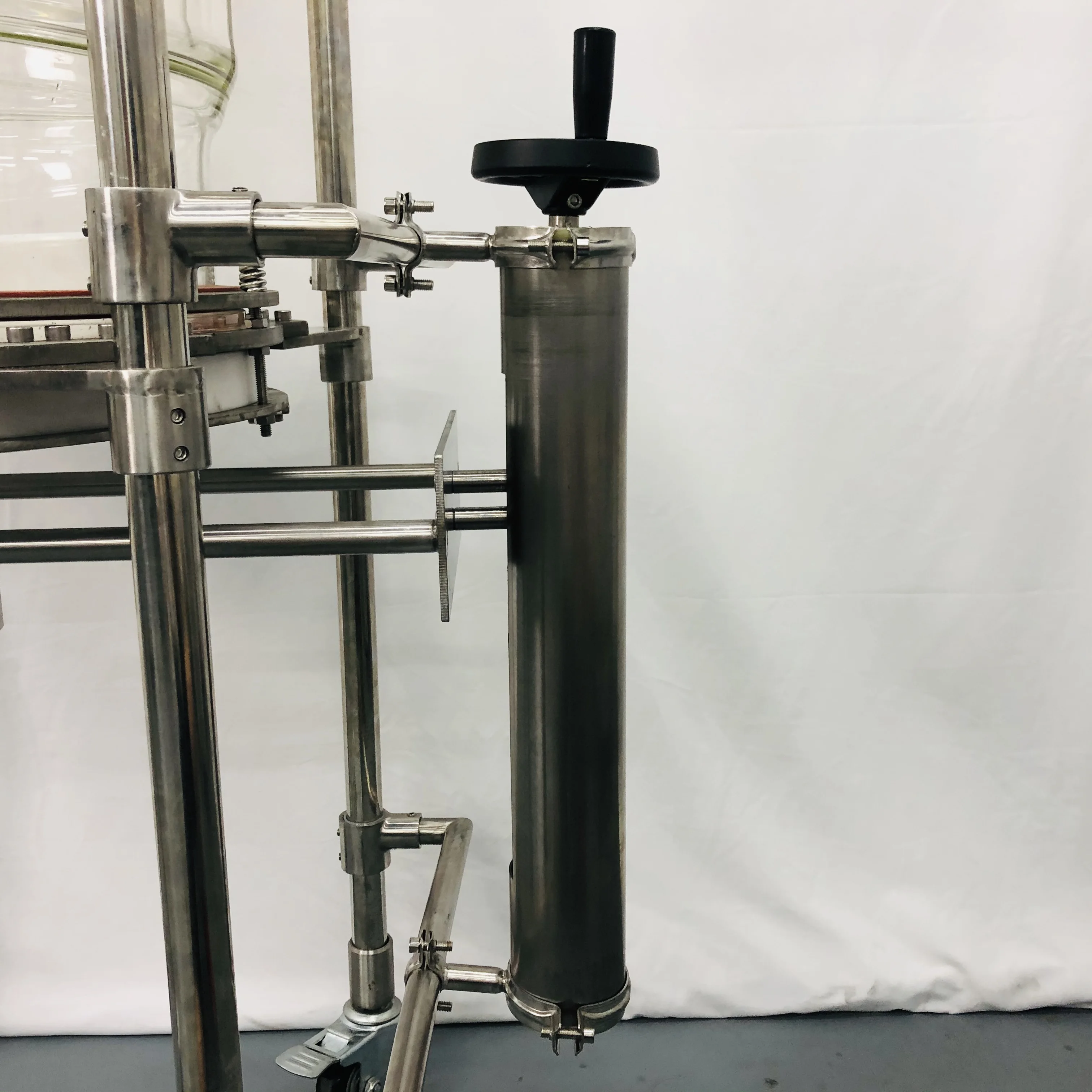 Chemical laboratory glass reaction  with continuous stirred Filter Reactor 80L with PTFE