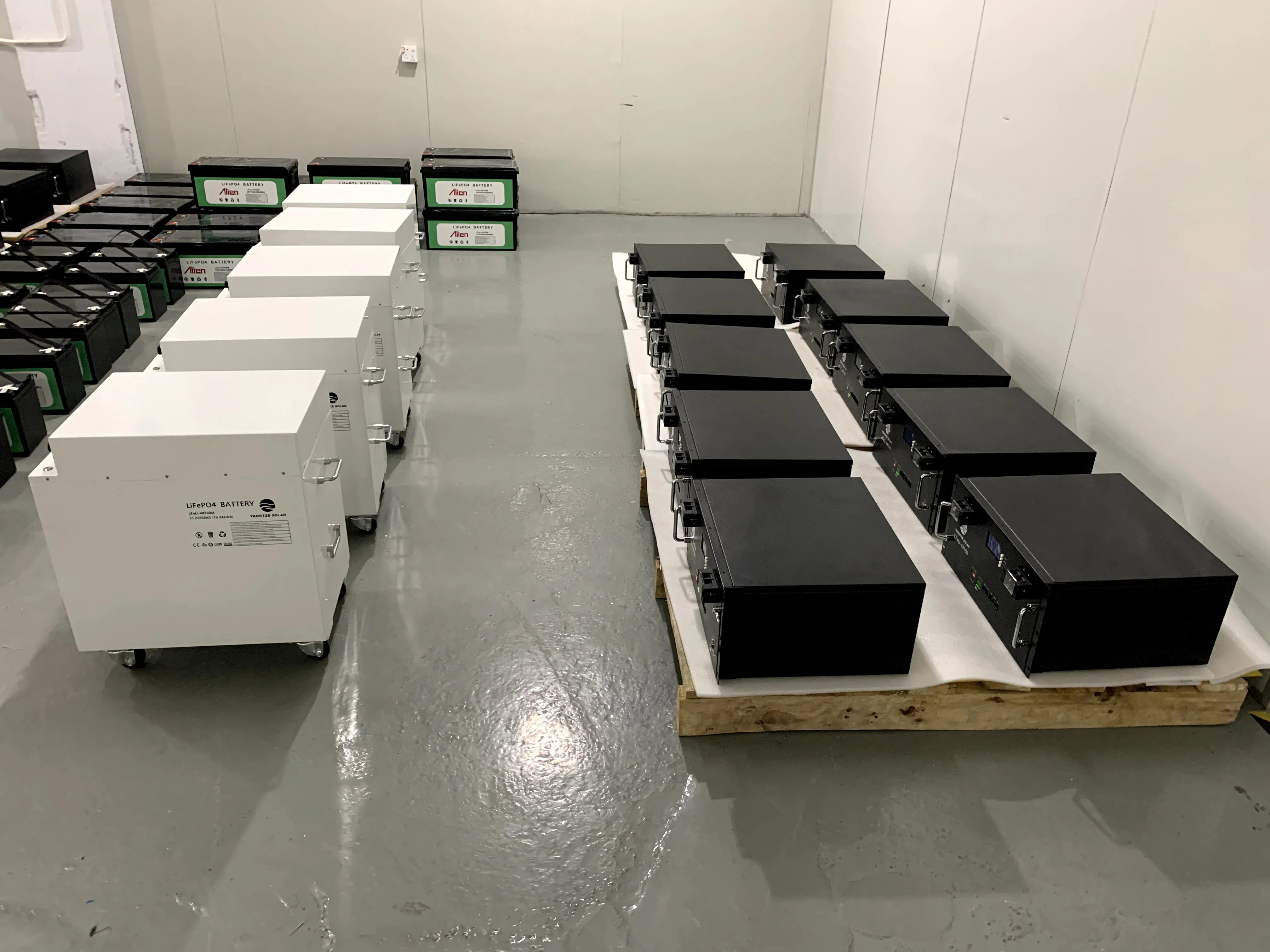 Yangtze 8000 cycle 48 volt 10kw 10kwh lithium ion battery pack 48v price for solar