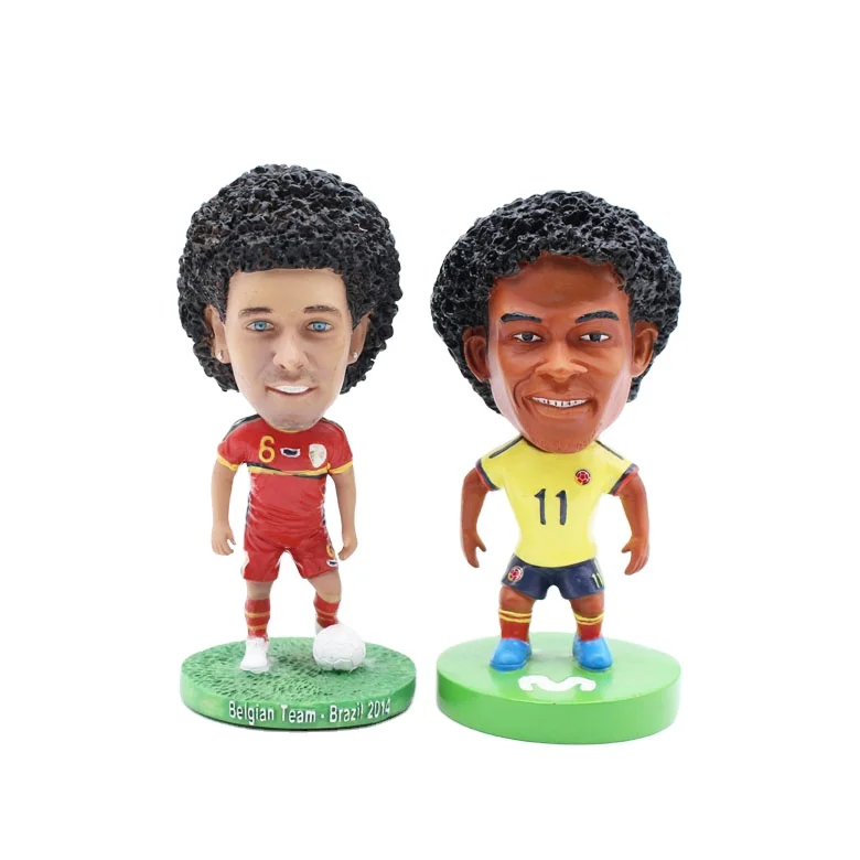 2023  OEM gifts & crafts bobble head doll collection soccer players figurines