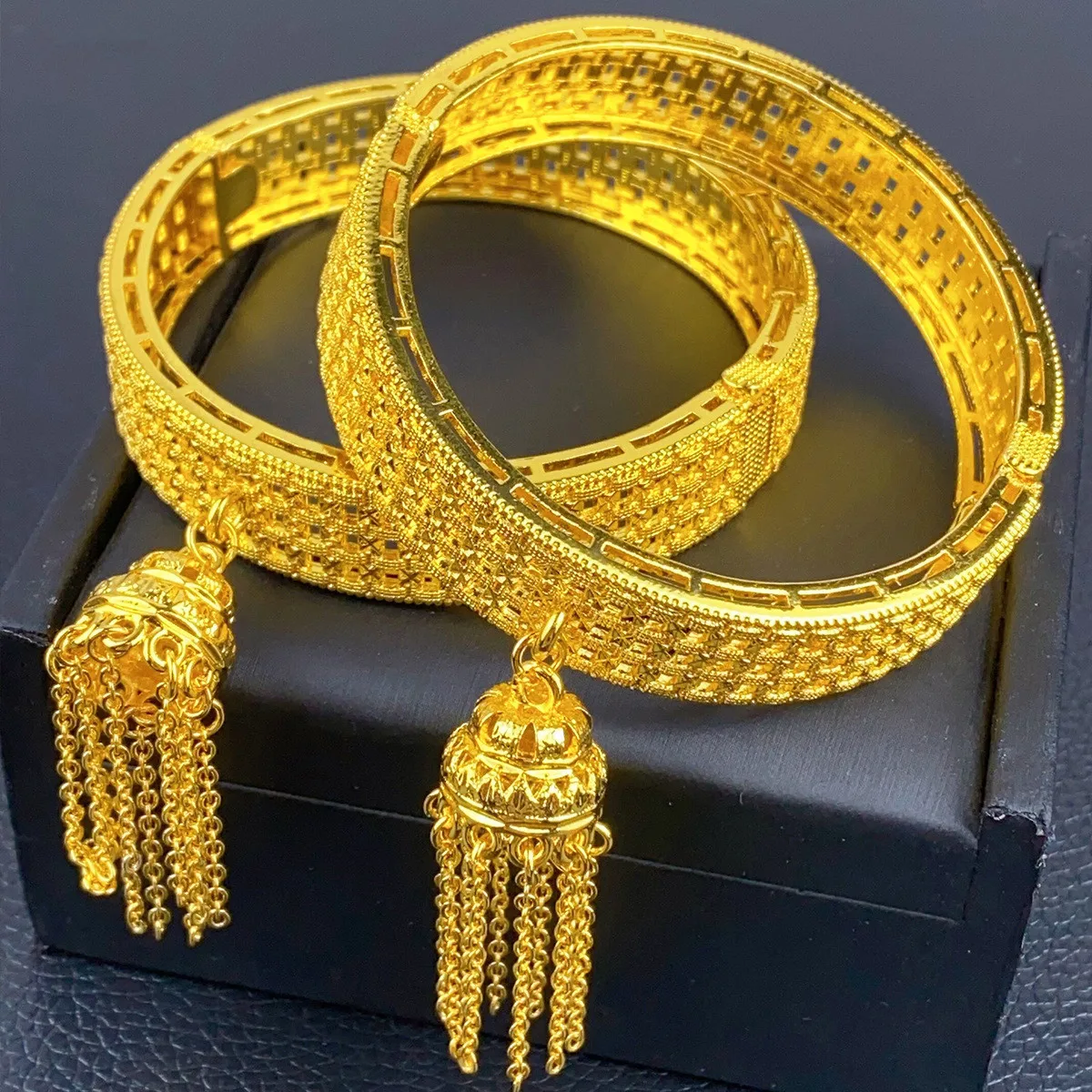 Luxury Tassel Dubai Gold Color Bangles For Women 24K Gold Plated Indian African Bracelets Charm Wedding Ethiopian Hand Jewelry
