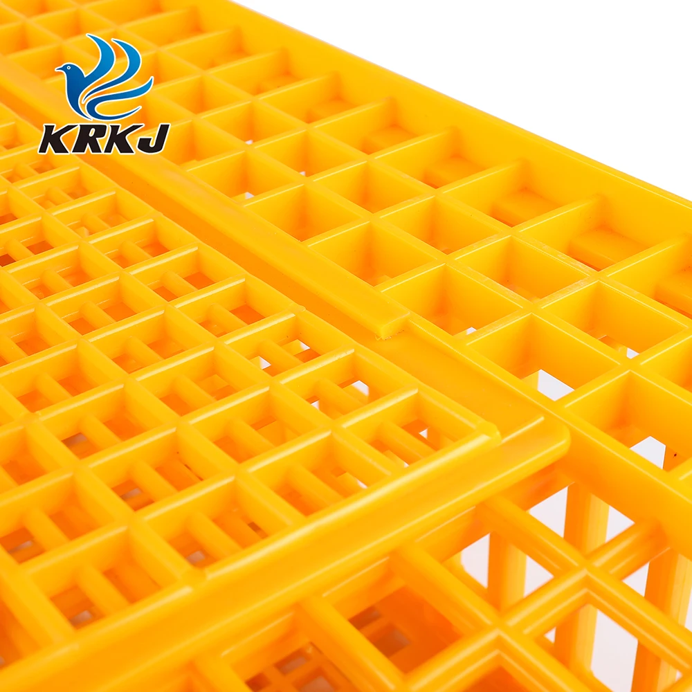 Cettia Multisize hollow plastic autolock transport crate poultry cages for layer chickens