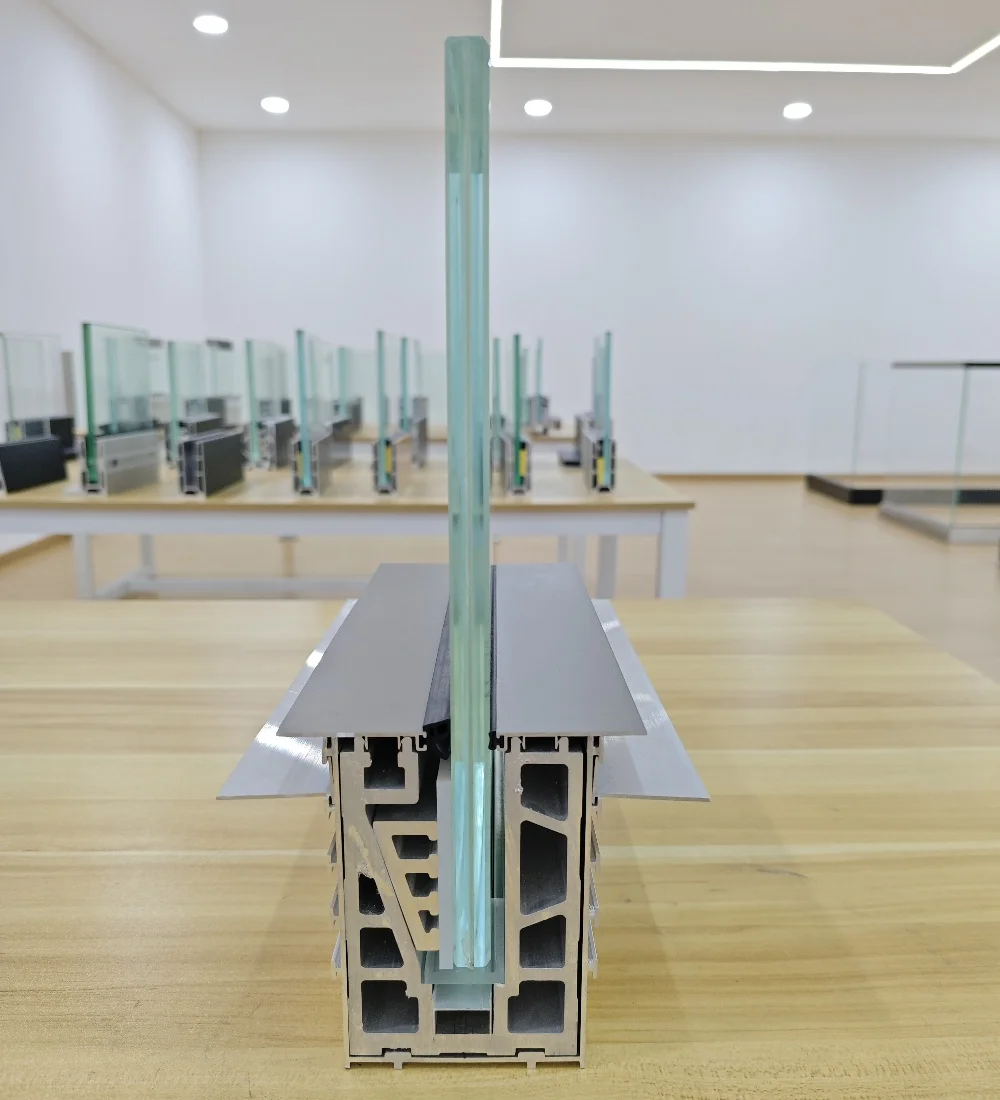 Embedded Style Glass Balustrade Frameless Glass Railing U Channel Outdoor Glass Balcony