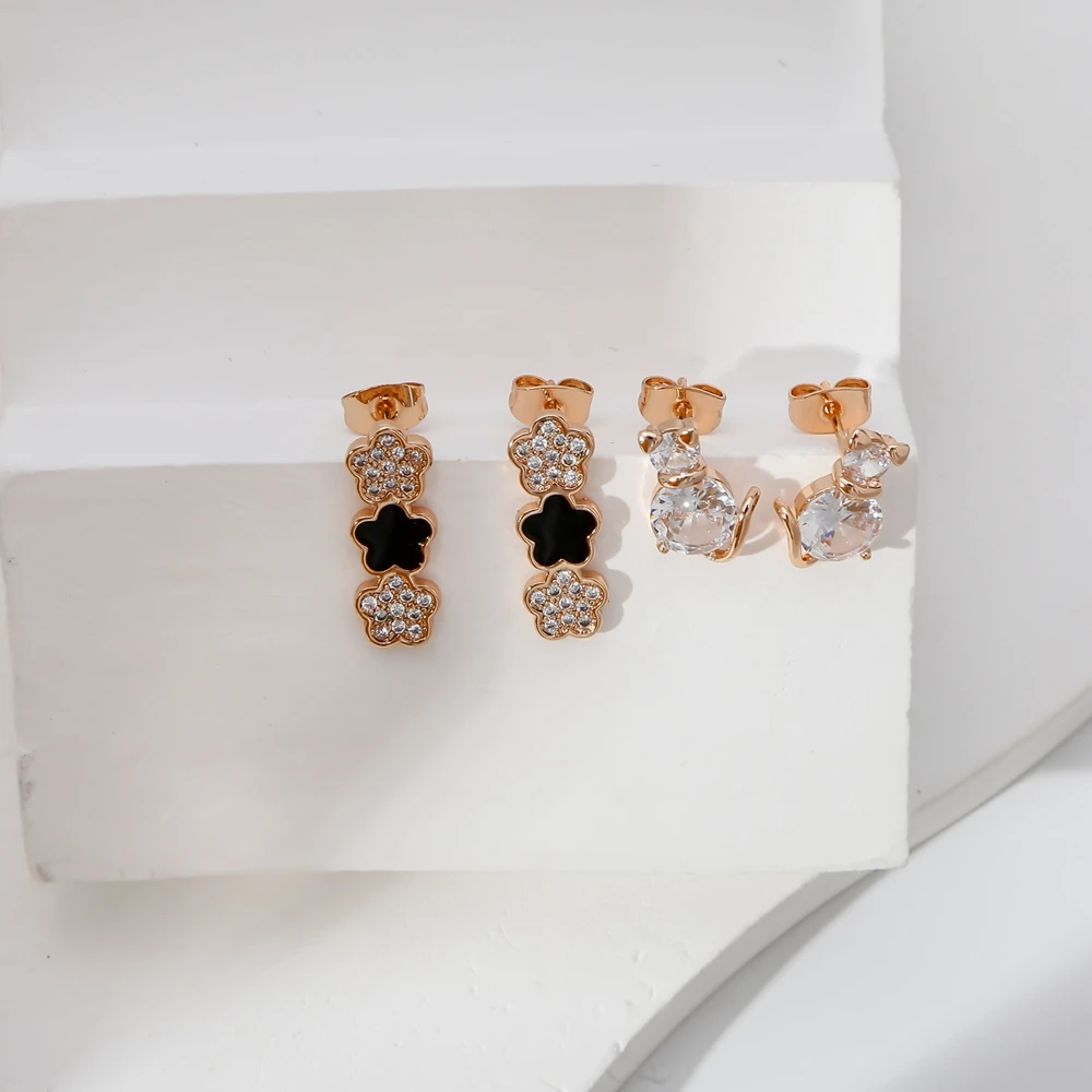 Hongtong Latest Design Flower Shiny Zircon Delicate Glassy Fashion Women Jewelry Party Gift Stud Earrings