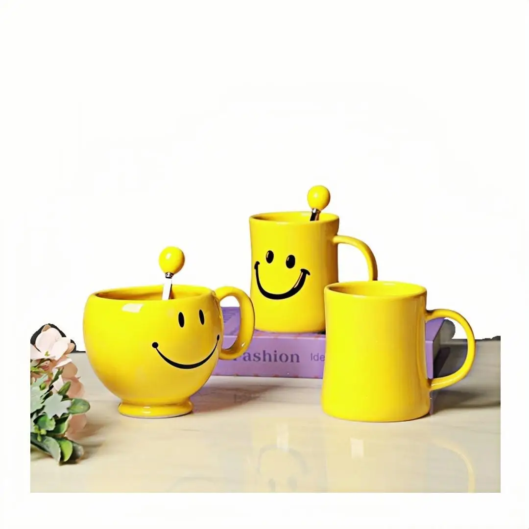 Customizable cartoon retro ceramic mug yellow smiley cute ceramic mug