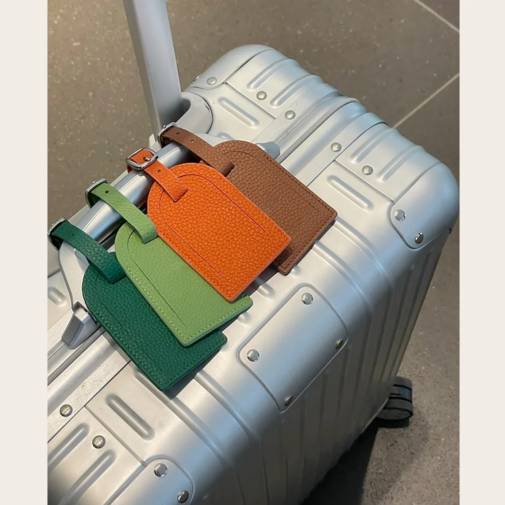 Luxury personalized name ID labels premium pebble leather travel green luggage tags custom logo