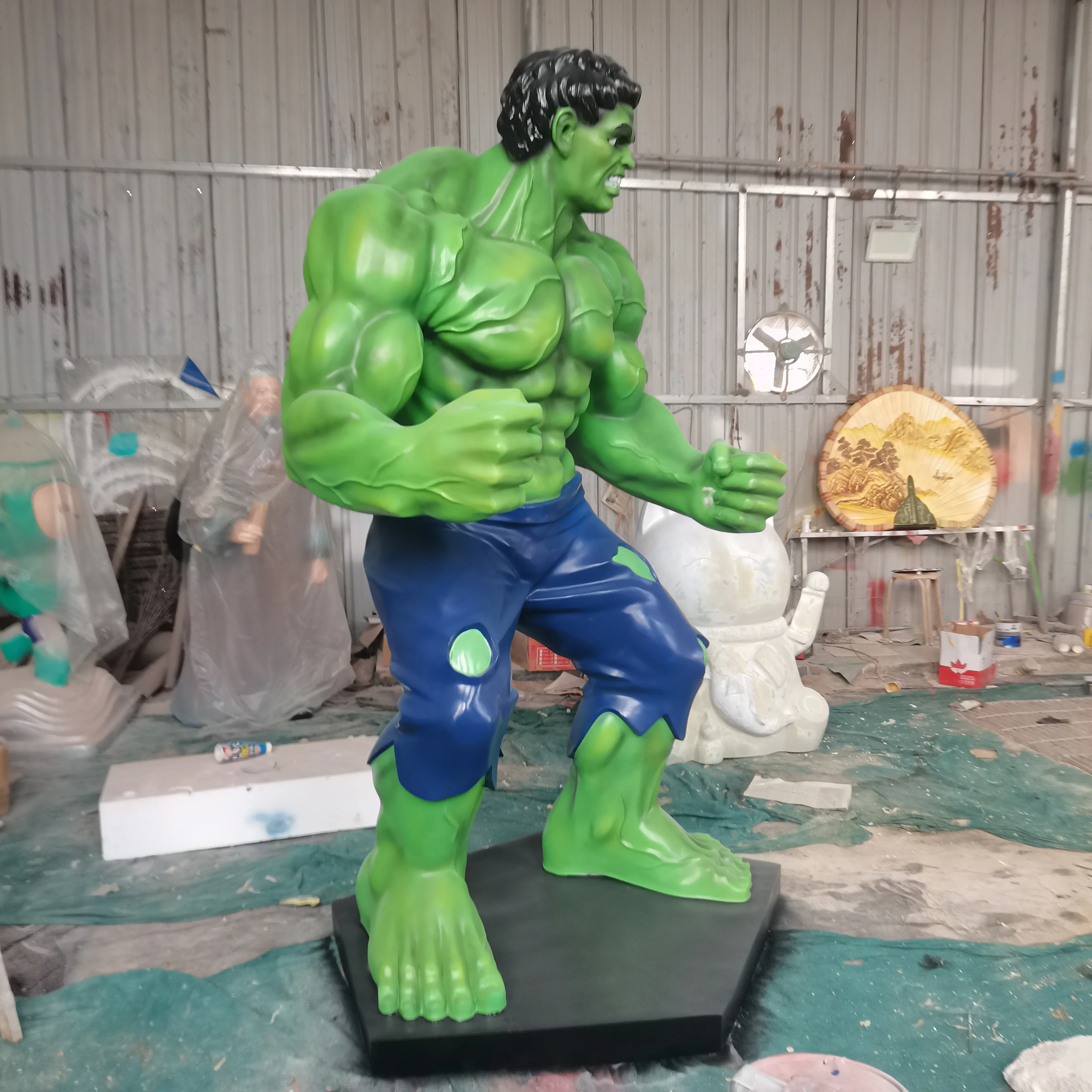 Can Custom Your Own Animation Art Figure Indoor Decoration Life Size Hulk Resin Movie Marvel Collectibles Statue for Cheap Sale