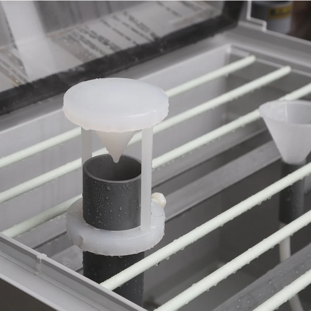 Устройство для контроля температуры и влажности соли 5%