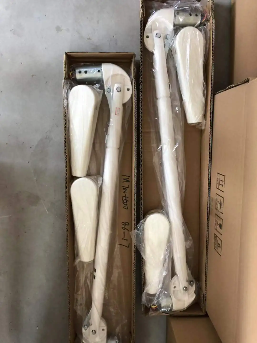 
WYLED700/500M Hospital Operating Room Lamp Dual Arms Surgical Light for Veterinary and Surgeries 