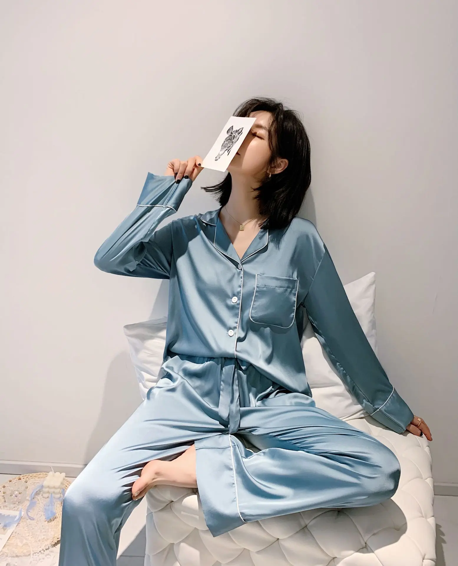 Wholesale silk like satin plain pajamas set woman homewear pajamas