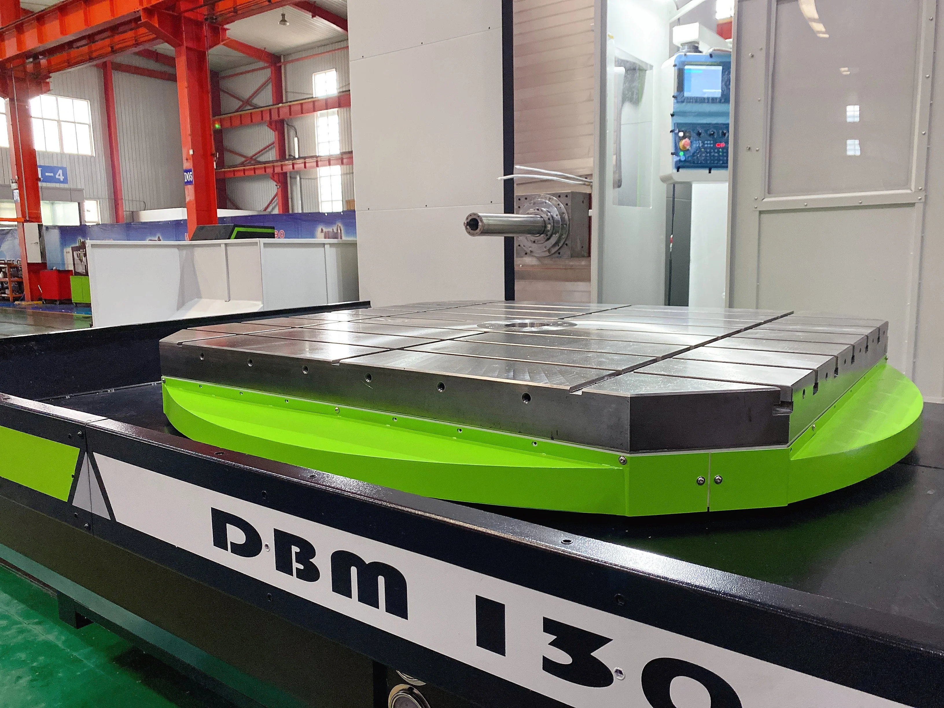 DBM130 5-axis Overloading type cnc horizont bore millIing machine used in petroleum and aviation industry