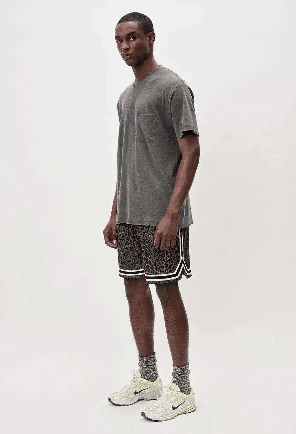 Leopard short pants (2).jpg