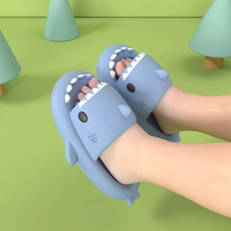 Dropshipping Shark-Slippers Adult Kids Cute Foam Inflatable Water Shoes Cloud Cloudy Premium Slippers Shark Slides