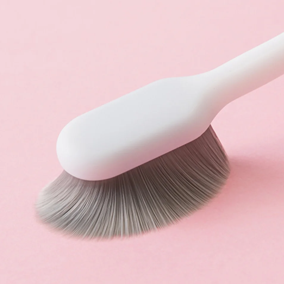 ISO Qualified Supplier for Denture Toothbrush Logo Print Available 10000 Bristle Teavel Toothbrush