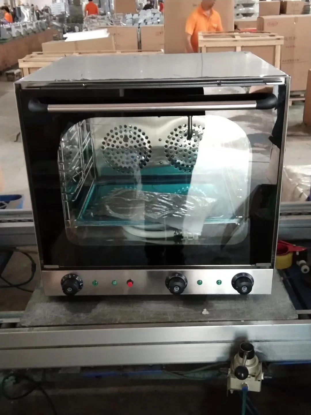 Industrial baking oven, Hot air convection oven, Stainless Steel 4 Trays Hot-air Convection Oven with steam