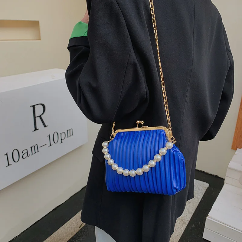 Korean INS Style Pearl Handbag for Ladies Fashion Pleated Personalized Single Shoulder Messenger Bag Shell Bag for Women