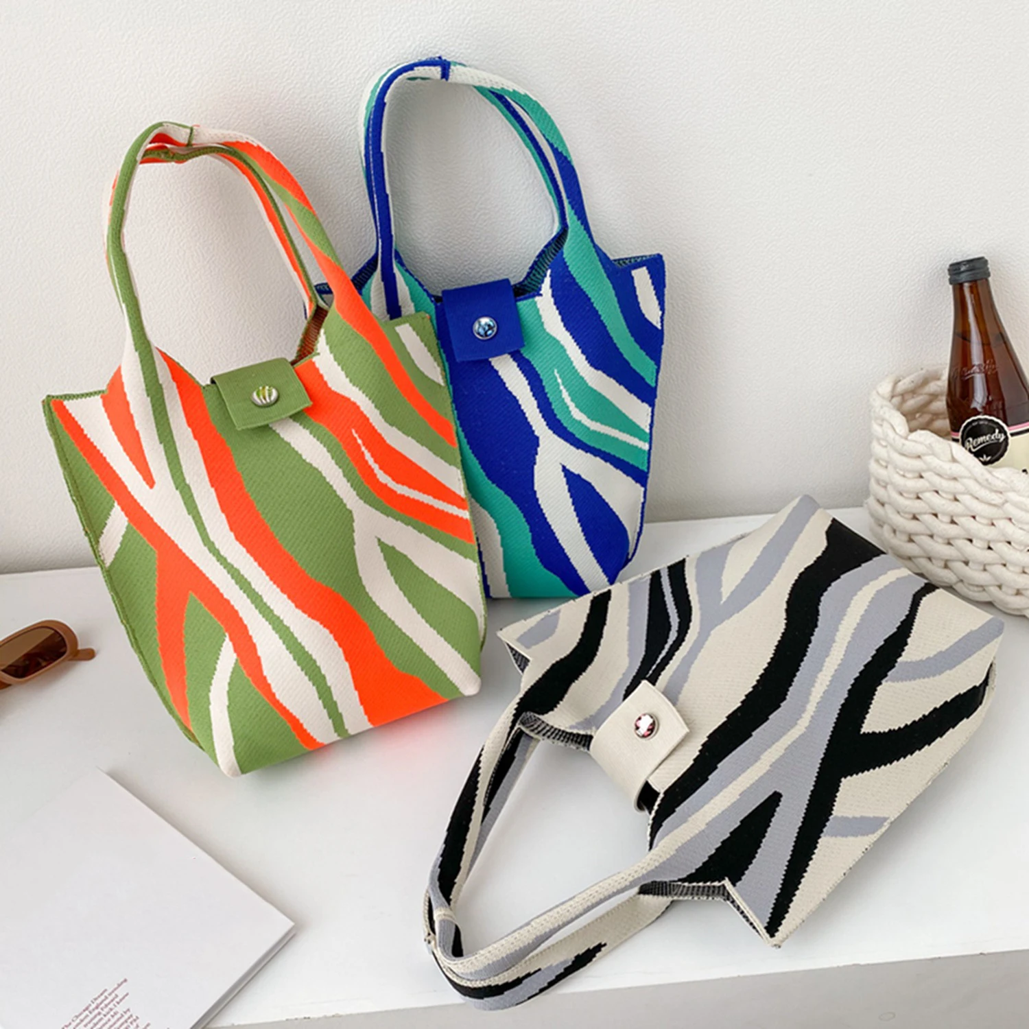 Factory Fashion Landscape Painting Pattern Crochet Handbag Women Wool Shoulder Bag Knitted Tote Bag