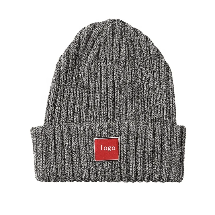 2022 Fashion leather label Solid Color Winter Knitted Wool Hats Custom Warm black beanies for Women And Men