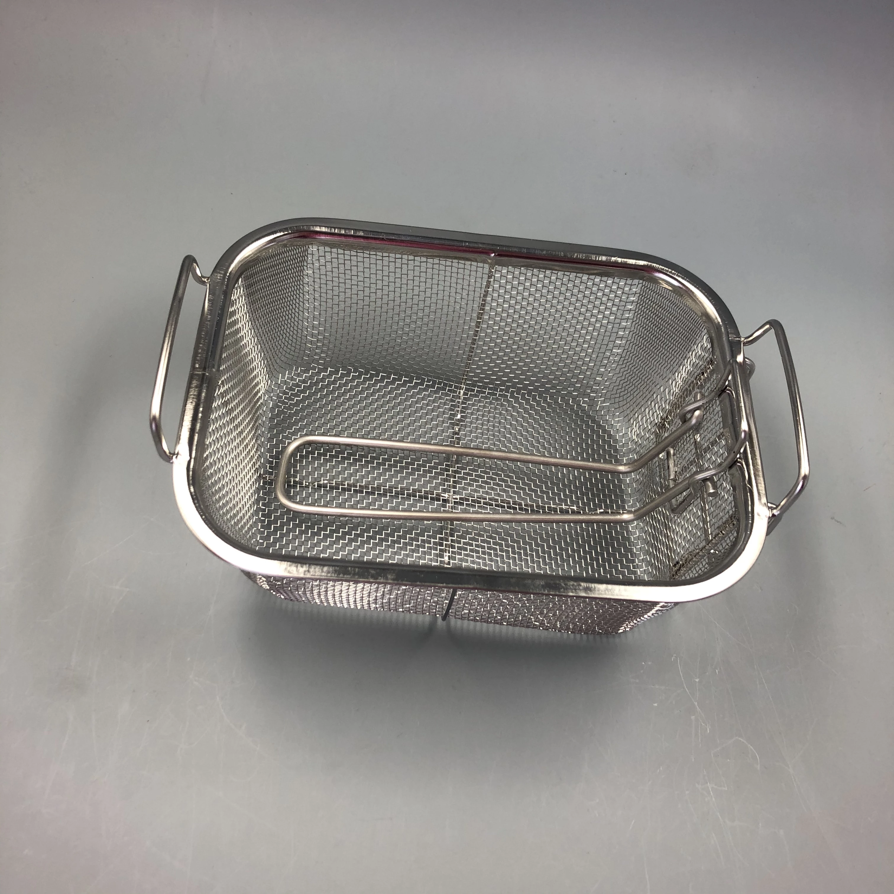Wholesale High Quality Fruit Large Baking Stainless Steel Mesh Basket