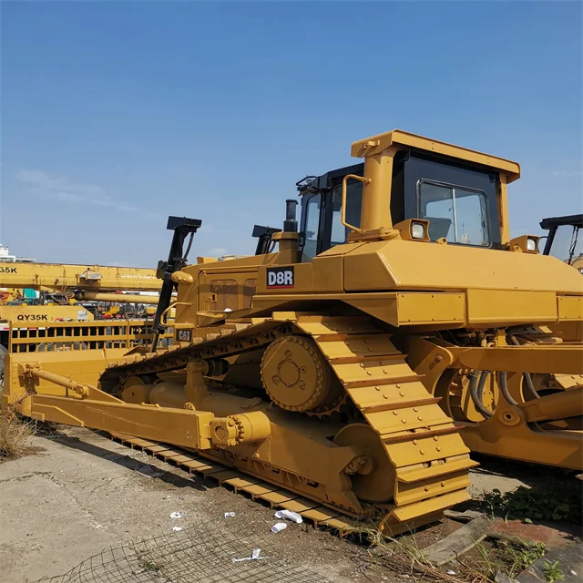  Б/у гусеничный бульдозер Caterpillar CAT