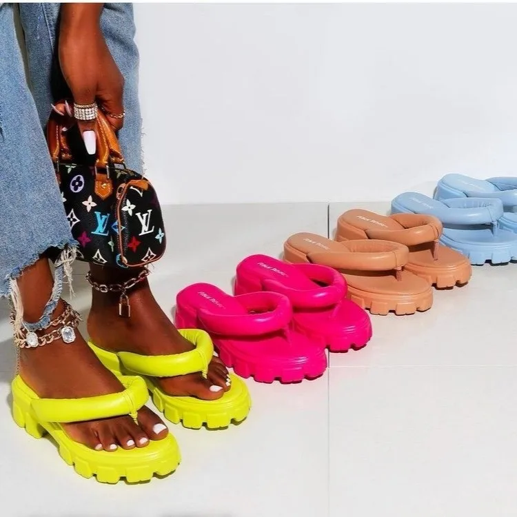 INS Hot Candy Colors High Heel Flip Flop Thick Flat Ladies Summer Flip-Flops PU Large Size Women Beach Sandals