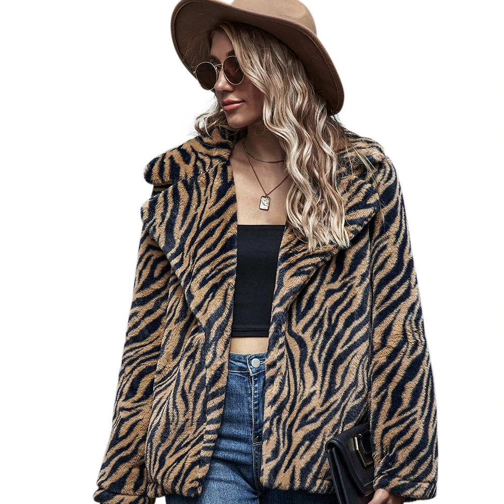 2020 модные роскошные камуфляжные зимние пуховые куртки с длинным рукавом из бутика тигра, ветровка, женские короткие плюшевые меховые осенние пальто