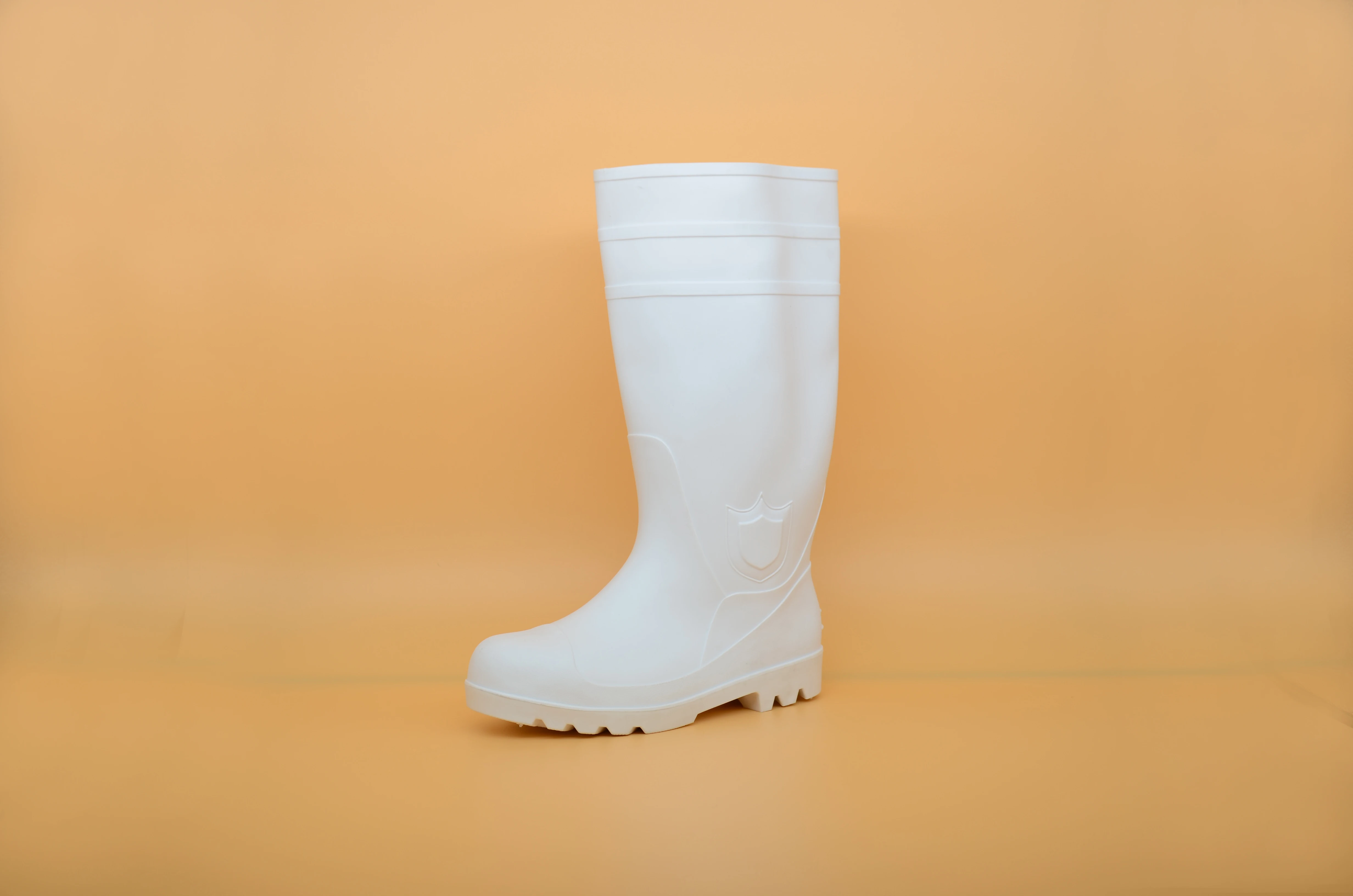 Wholesale high-quality industrial and mining boots